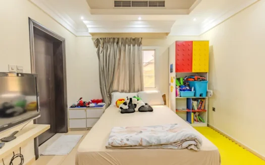 Exclusive | Park Access | Upgraded